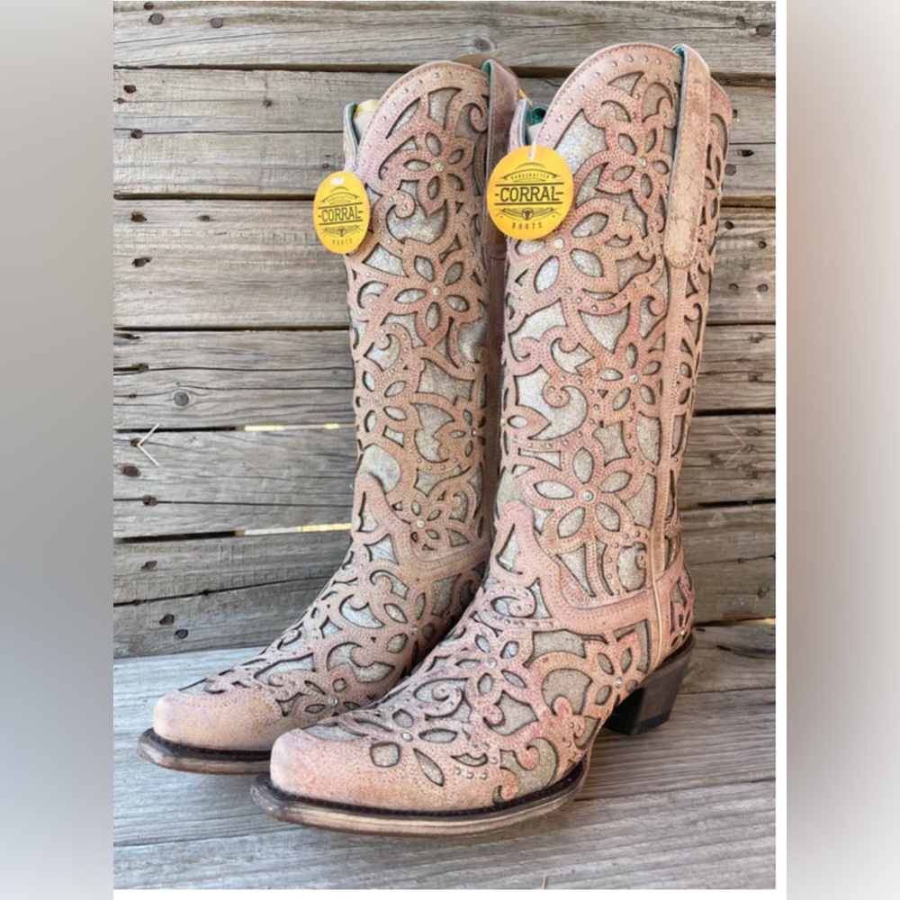Blush Flowered Inlay Boot with Studs and Crystals by Corral A4237 Sz 7.5